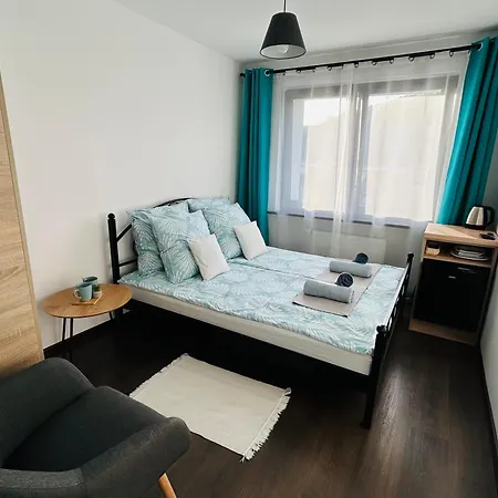 Noclegi Na Turystycznej-Noclegi W Sercu Uzdrowiska Kudowa Zdroj Exterior photo