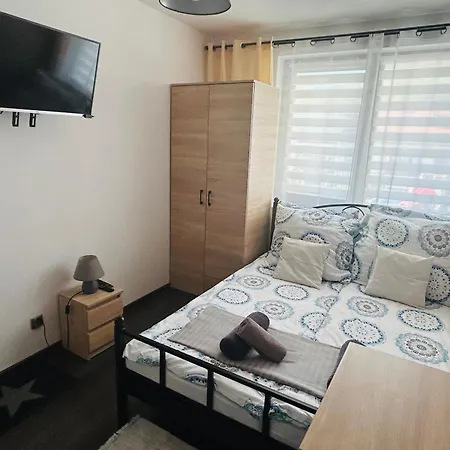 Noclegi Na Turystycznej-Noclegi W Sercu Uzdrowiska Kudowa Zdroj Exterior photo